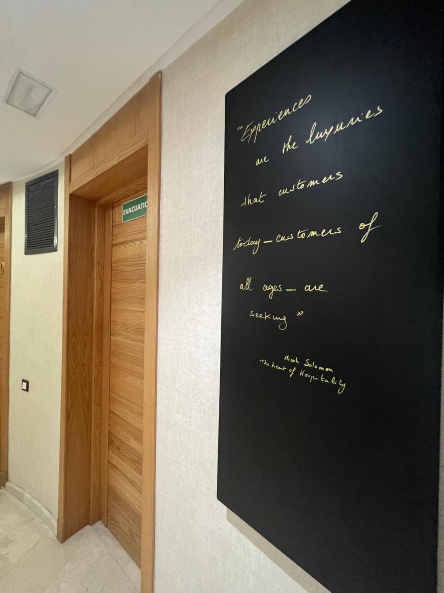 Zen Suites Hotel Massira Casablanca Eksteriør billede